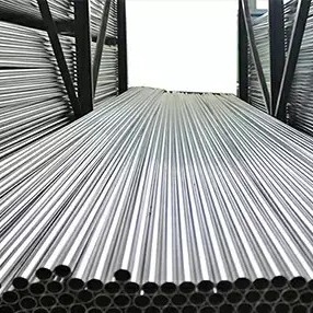 ASTM 240 316L Roestvrij staal gelast buis NO.4 8K Oppervlak 6000mm Lengte