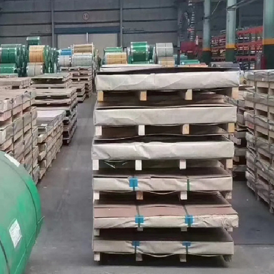 3 mm Superieur Materiaal warmgewalst roestvrij staal 304 voor industrieel en commercieel gebruik