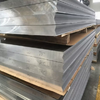 Zilveren aluminium plaatplaat 500-6000 mm Lengte Warmwalsen Verwerkingstechnologie